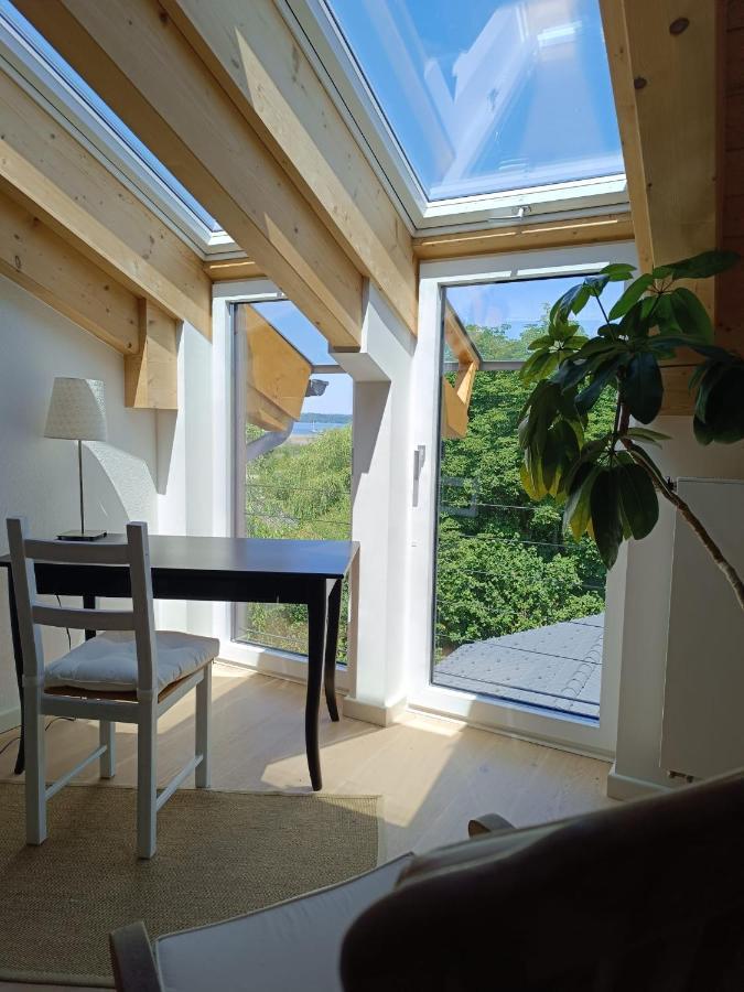 Apartment Unterm Dach Mit Kleinem Seeblick Münsing Buitenkant foto
